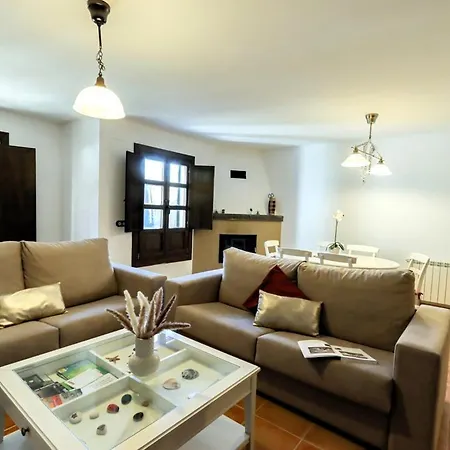 Sol Badaguas Tatil Evi *