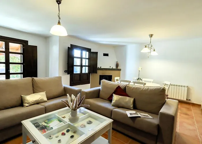 Sol Badaguas Semesterbostad *